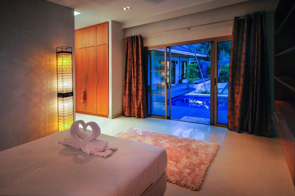 Nai Harn Beach Villa Εξωτερικό φωτογραφία